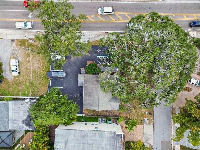 More Photos Of 3705 S Macdill Ave, Tampa Medical For Sale