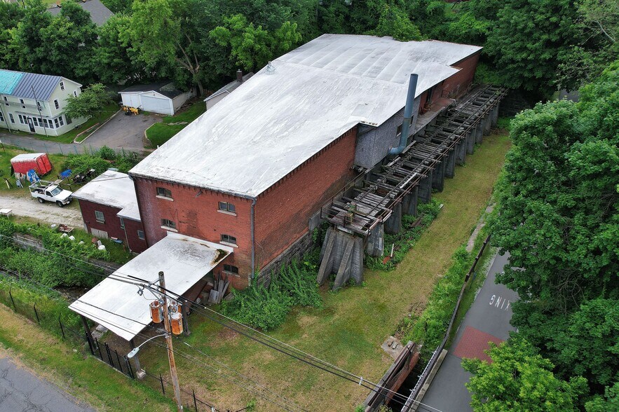 More Photos Of 12 Harmony St, Adams Warehouse For Sale