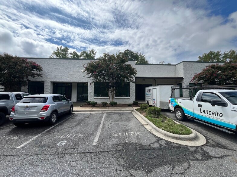 More Photos Of 1705 Orr Industrial Ct, Charlotte Industrial For Lease