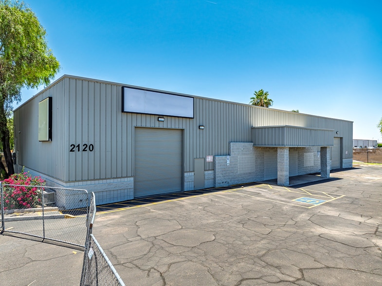 More Photos Of 2120 S 7th St, Phoenix Warehouse For Lease