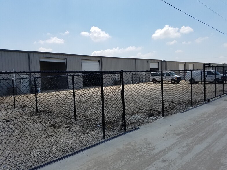 More Photos Of 308 E FM 1830, Argyle Industrial For Lease