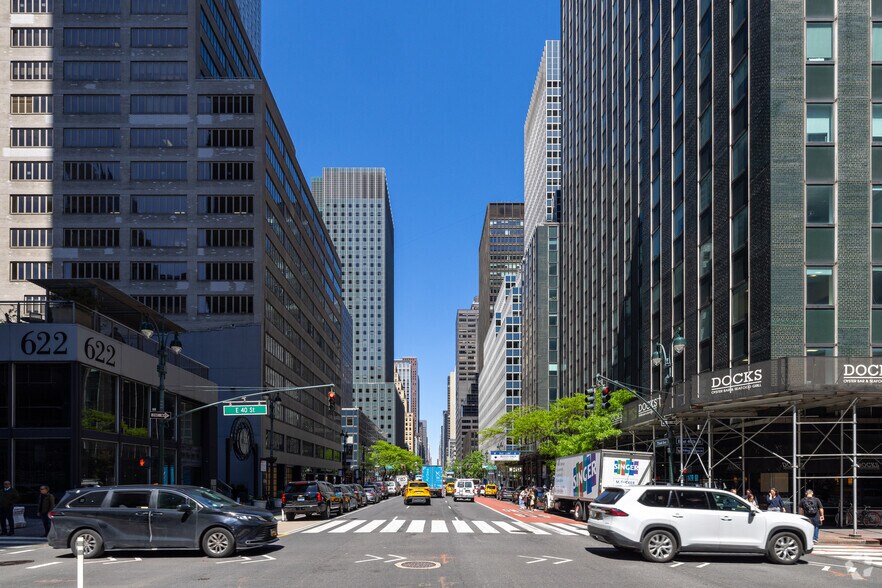 Primary Photo Of 633 Third Ave, New York Loft Creative Space For Lease