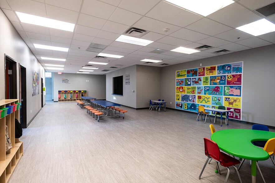 More Photos Of 8454 N 90th, Scottsdale Medical For Lease