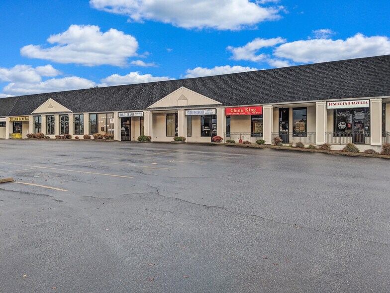 More Photos Of 420 McNulty St, Blythewood Storefront For Sale