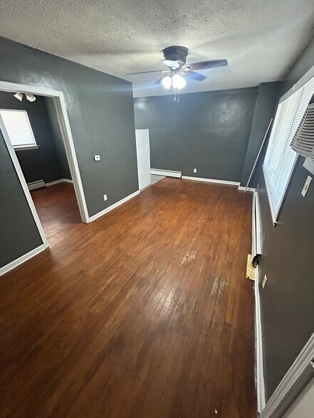 More Photos Of 1800 9th St, Des Moines Apartments For Sale