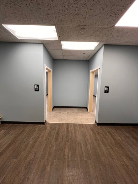 More Photos Of 115-119 Washington St NE, Brainerd Storefront Retail Office For Lease