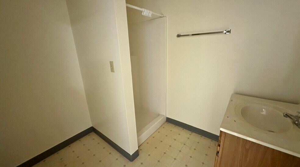 More Photos Of 444 Elmwood Ave, Alderson Medical For Sale