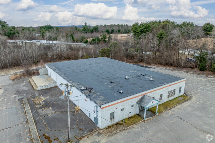 Primary Photo Of 136-140 New Athol Rd, Orange Warehouse For Lease
