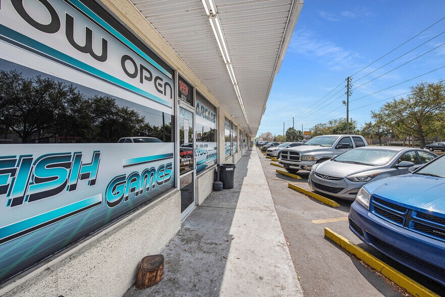 More Photos Of 1952 49th St S, Saint Petersburg Storefront For Sale