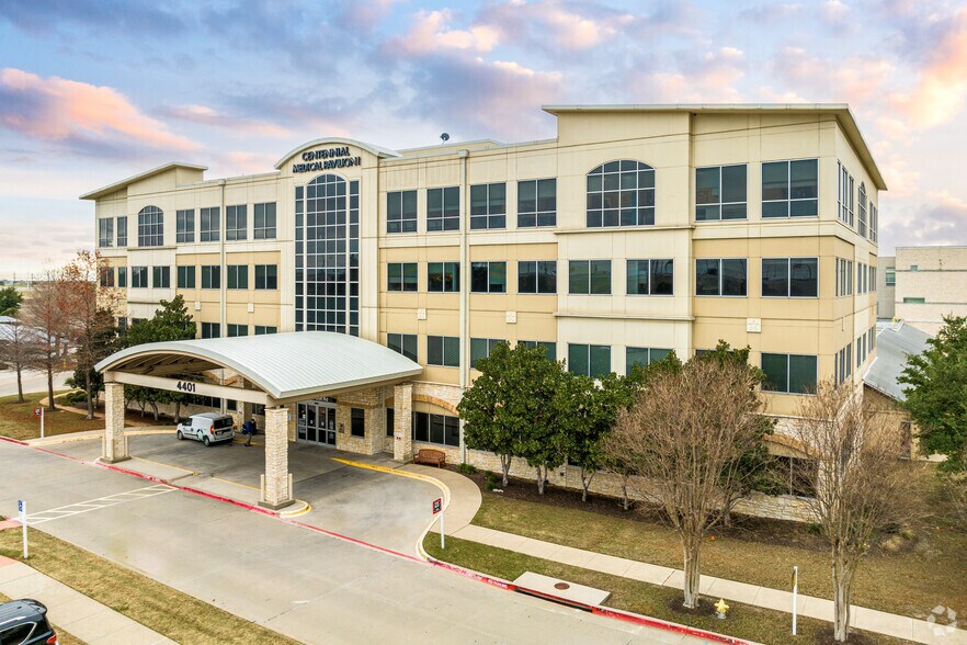 More Photos Of 4401 Coit Rd, Frisco Unknown For Lease