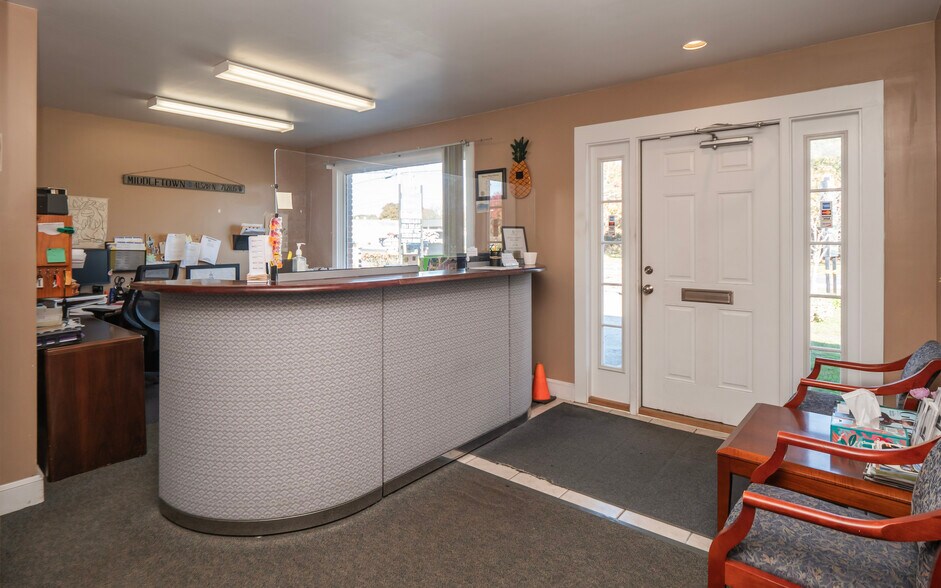 More Photos Of 1120 Aquidneck Ave, Middletown Office For Sale