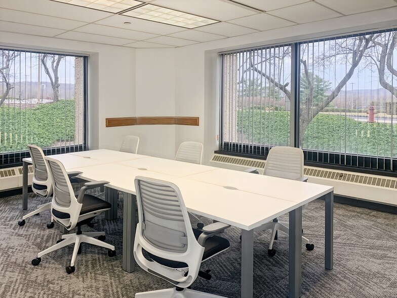 More Photos Of 53 Frontage Rd, Hampton Coworking Space