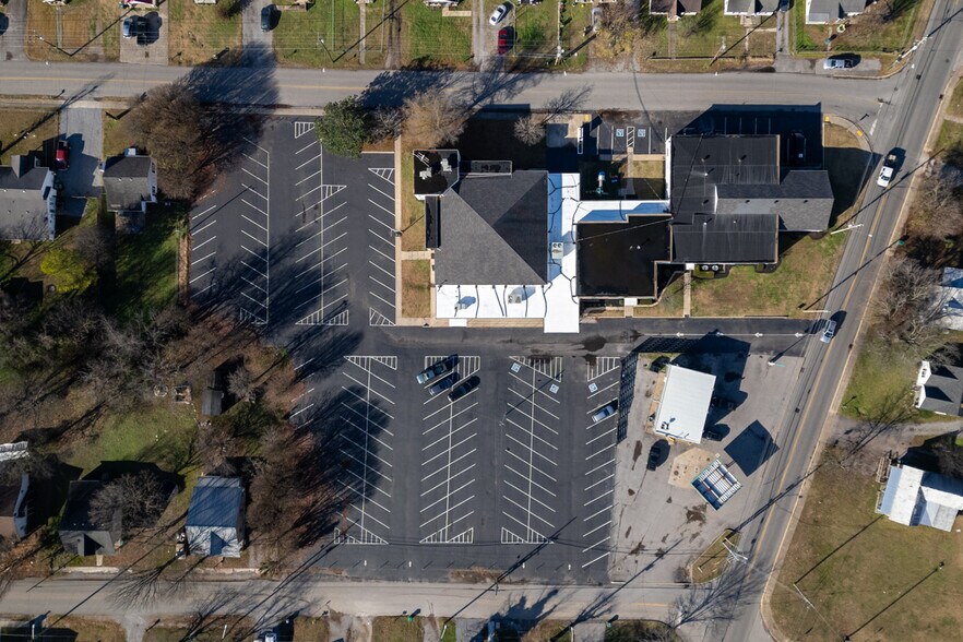 More Photos Of 310 Coles Ferry Pike, Lebanon Religious Facility For Lease