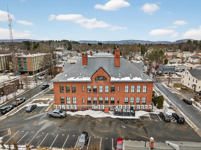 More Photos Of 27 Washington St, Westfield Apartments For Sale