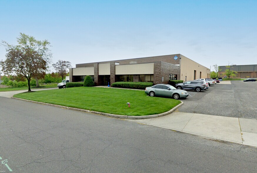 Primary Photo Of 1150 Thomas Busch Memorial Hwy, Pennsauken Warehouse For Lease