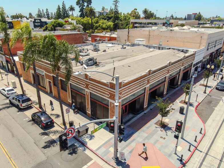 More Photos Of 302 W 4th St, Santa Ana Storefront Retail Office For Sale