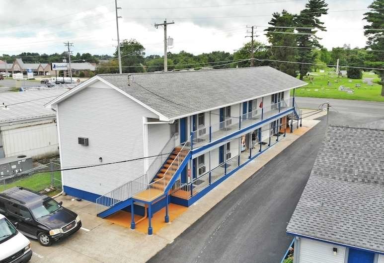 More Photos Of 2550 Lone Oak Rd, Paducah Hotel For Sale