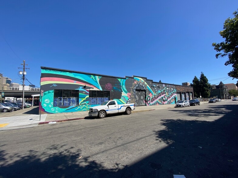 Primary Photo Of 400 Franklin St, Oakland Warehouse For Lease