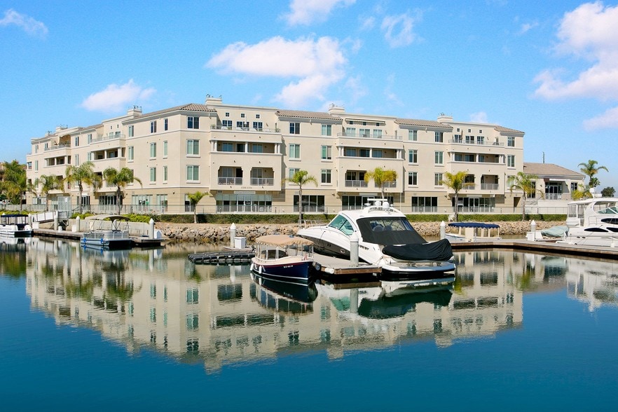 More Photos Of 4300 Tradewinds Dr, Oxnard Unknown For Lease