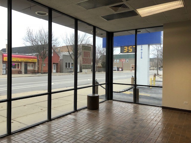 More Photos Of 10535 S Torrence Ave, Chicago Freestanding For Sale
