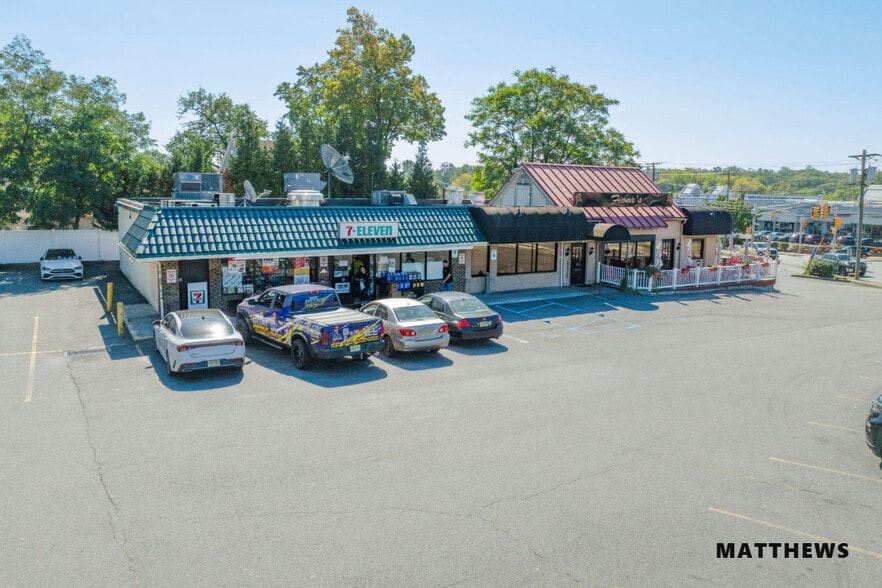 More Photos Of 118 Godwin Ave, Midland Park Convenience Store For Sale
