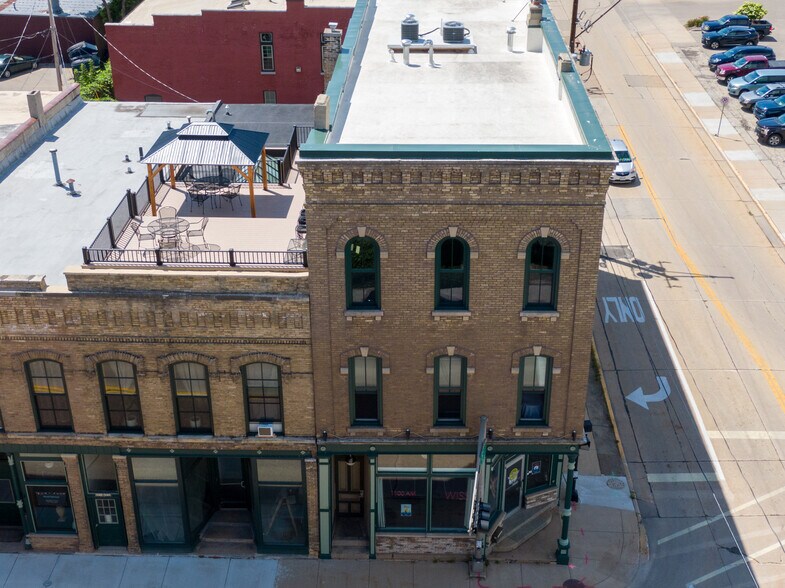More Photos Of 601-607 S Main St, Oshkosh Office Residential For Sale