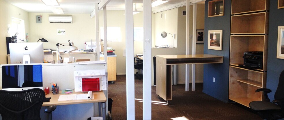 More Photos Of 460 Harris Ave, Providence Office For Sale