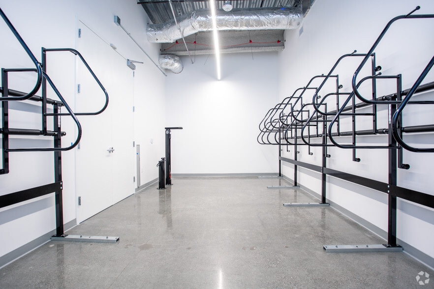 More Photos Of 1 Park Pl, Dublin Office For Lease