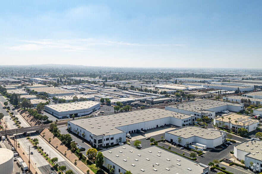 More Photos Of 12681-12683 Corral Pl, Santa Fe Springs Warehouse For Sale