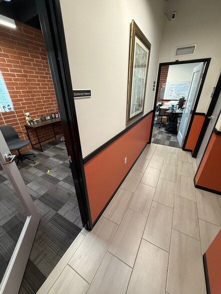 More Photos Of 7525 Topanga Canyon Blvd, Canoga Park Storefront Retail Office For Lease