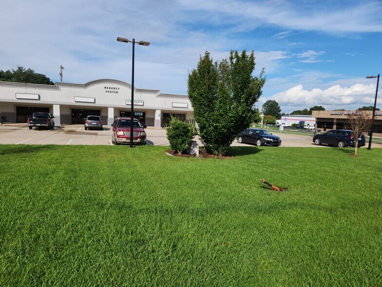 More Photos Of 4630 W Hwy 74, Monroe Storefront Retail Office For Lease