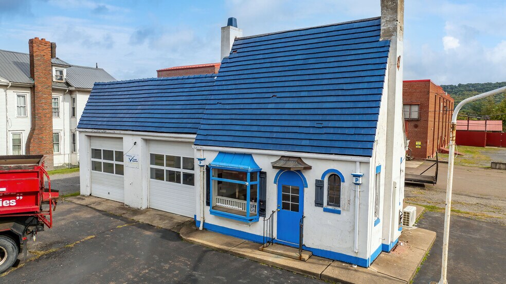 Primary Photo Of 338 E Front St, Berwick General Retail For Sale