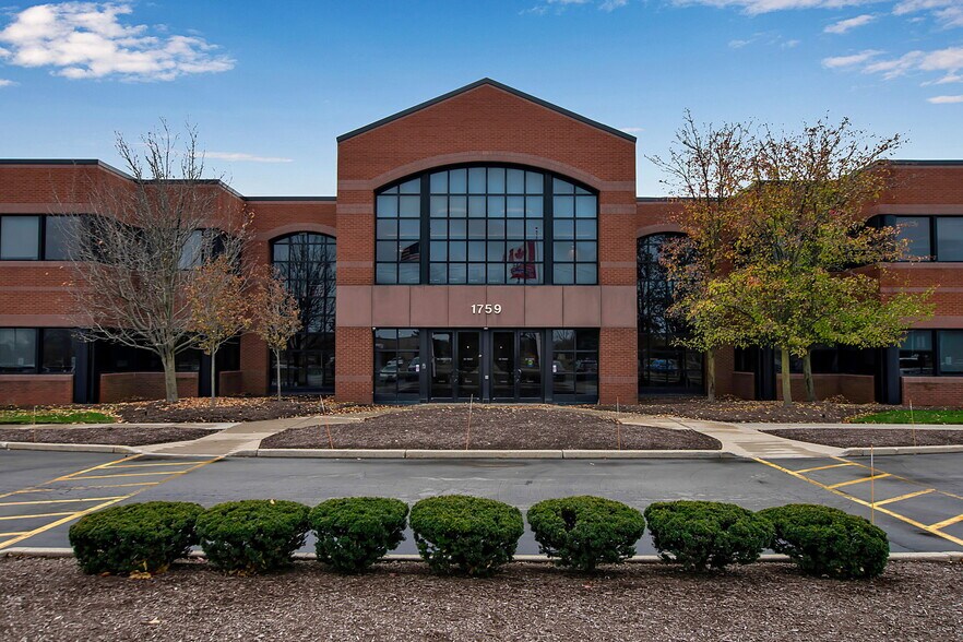 More Photos Of 1759 Wehrle Dr, Amherst Office For Lease