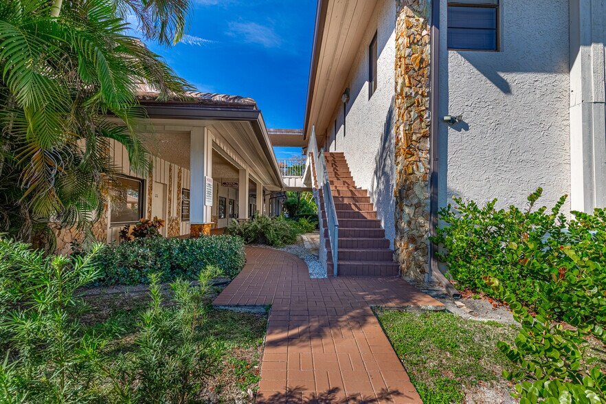 More Photos Of 2929 N University Dr, Coral Springs Medical For Sale