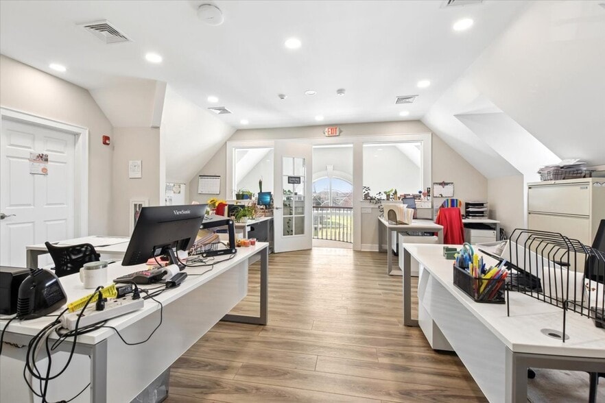 More Photos Of 82 Floral Ave, New Providence Bank For Sale