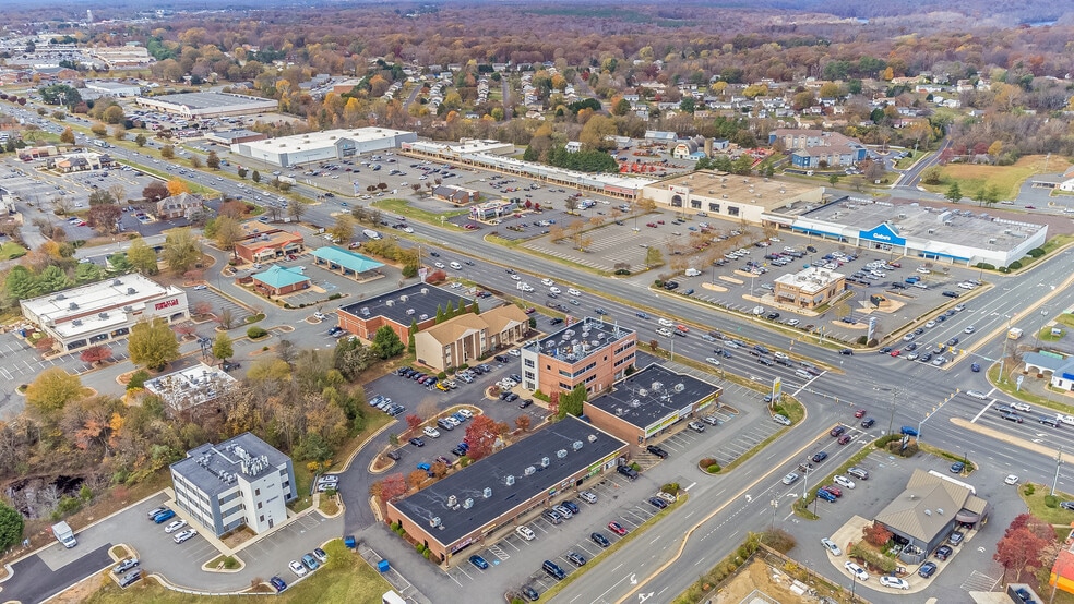 More Photos Of 3516 Plank Rd, Fredericksburg Office For Lease