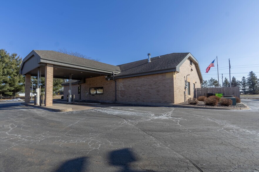 More Photos Of 15036 County Hwy S, Chippewa Falls Office For Sale