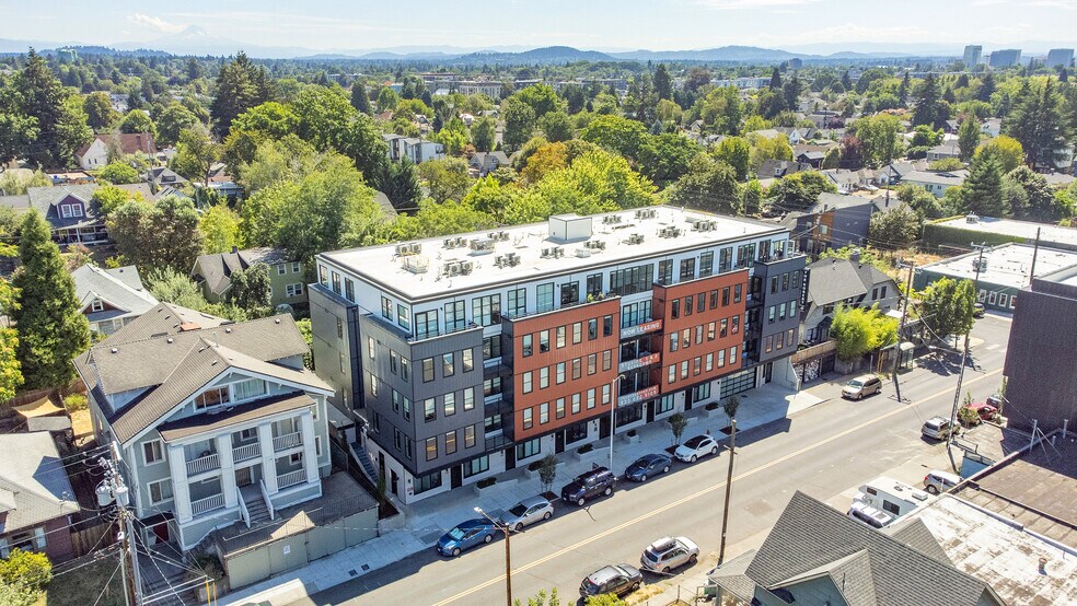 More Photos Of 4750 N Albina Ave, Portland Apartments For Sale