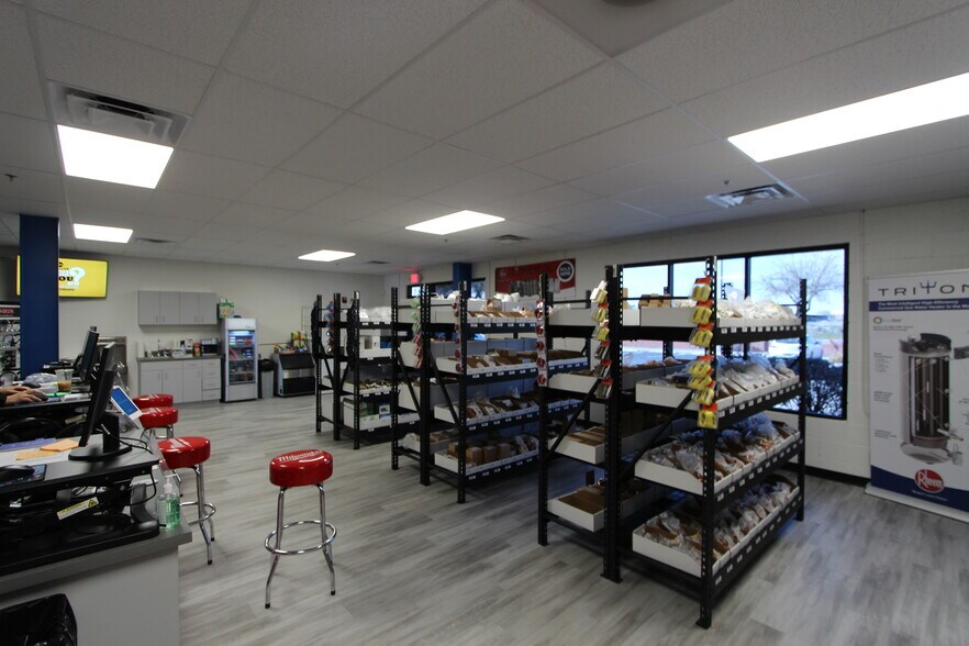 More Photos Of 3048 N Cessna Ave, Casa Grande Warehouse For Lease