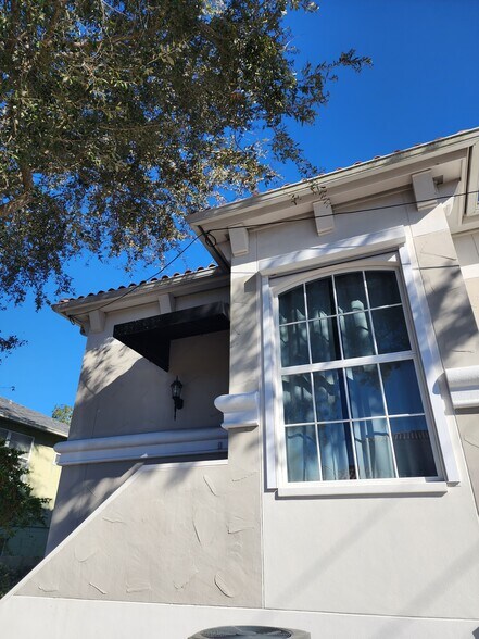 More Photos Of 3001 W Azeele St, Tampa Office For Lease