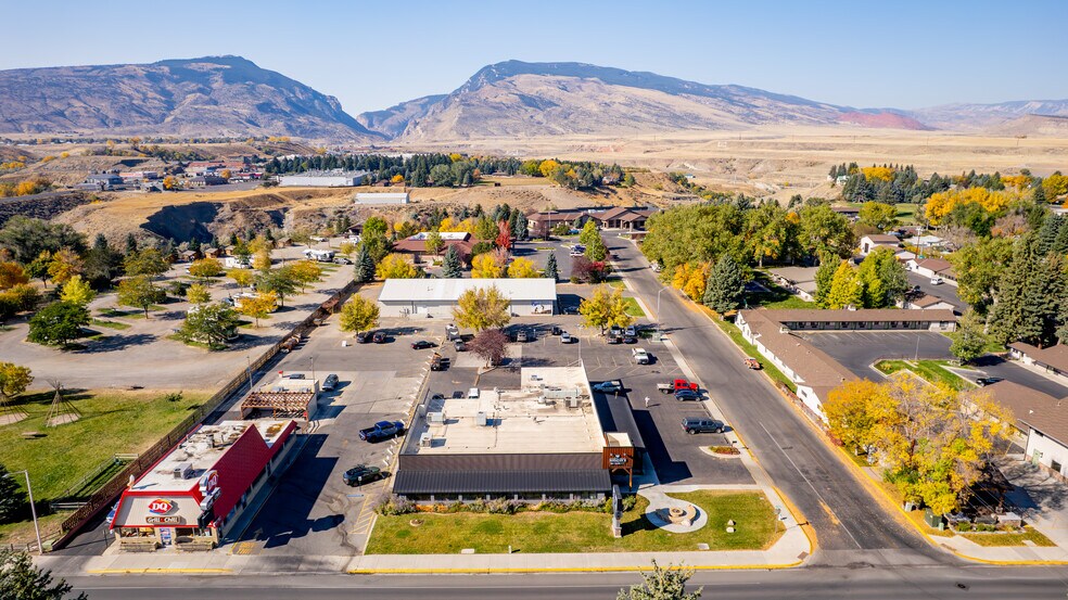 More Photos Of 1651 8th St, Cody Restaurant For Sale