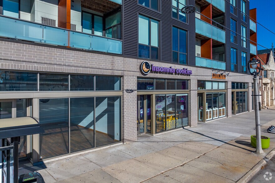 More Photos Of 2310 N Oakland Ave, Milwaukee Apartments For Lease