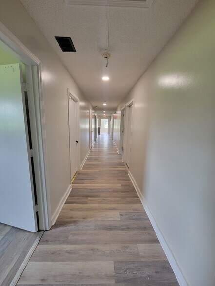 More Photos Of 6226 GA-72 Hwy, Colbert Office For Lease