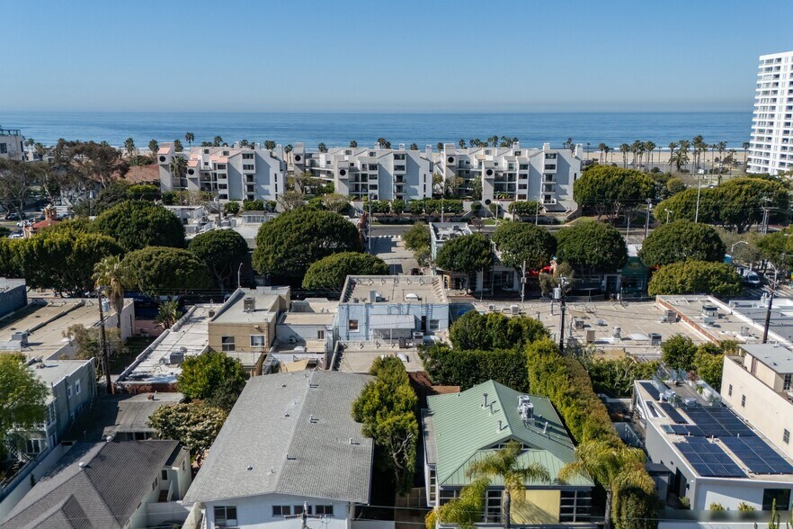 More Photos Of 2917-2921 Main St, Santa Monica Storefront Retail Office For Lease