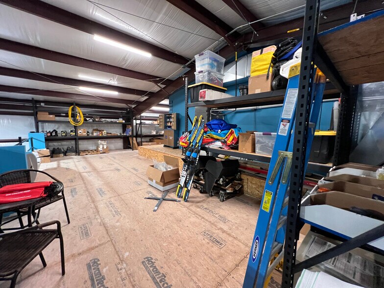 More Photos Of 27 Lighthouse Marina Rd, Sunrise Beach General Retail For Sale