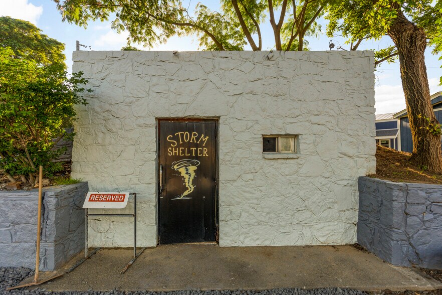 More Photos Of 6476 N 35th St W, Porter Trailer Camper Park For Sale