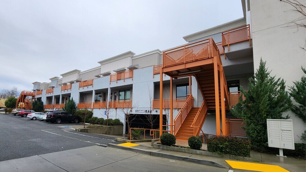More Photos Of 961 Gravenstein Ave, Sebastopol Apartments For Lease