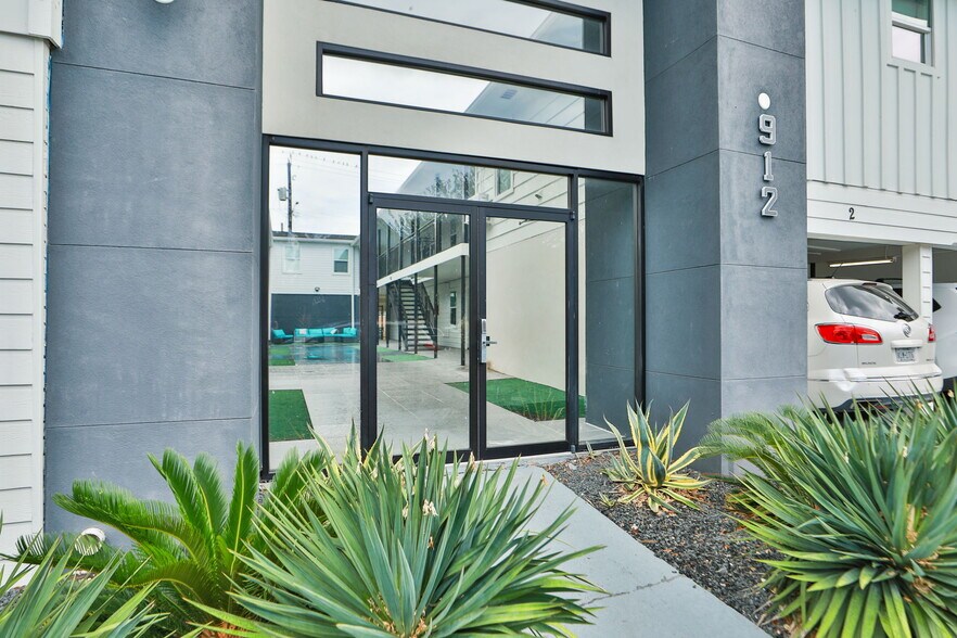 More Photos Of 912 Church St, Galveston Apartments For Sale