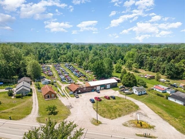 More Photos Of 3318 Old Kawkawlin Rd, Bay City Auto Repair For Sale