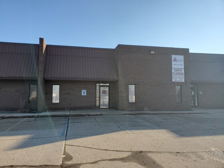 More Photos Of 14500-14550 E 11 Mile Rd, Warren Manufacturing For Lease